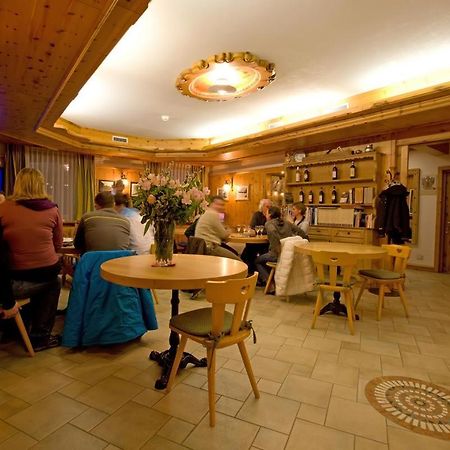 ליביניו Hotel Garni Al Plan מראה חיצוני תמונה